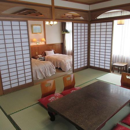 Amagase Onsen Hotel Suikoen Hita Zewnętrze zdjęcie